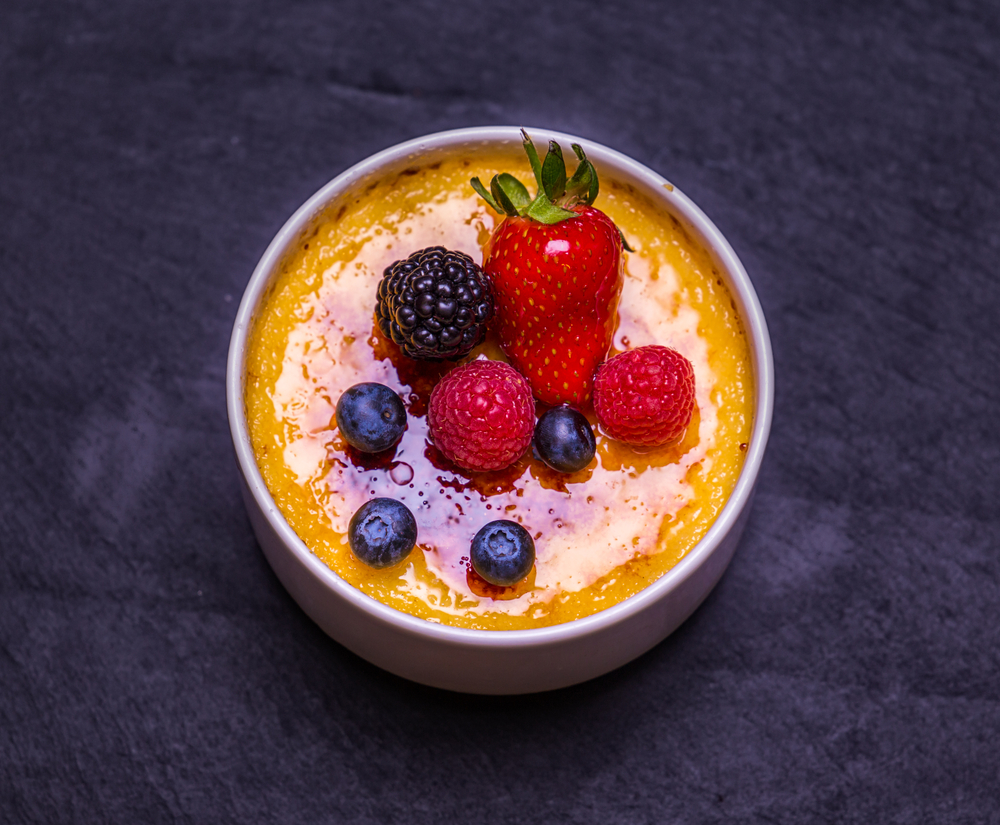 Crème brûlée aux fruits rouges