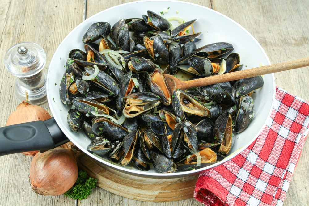 Moules marinières au vin blanc